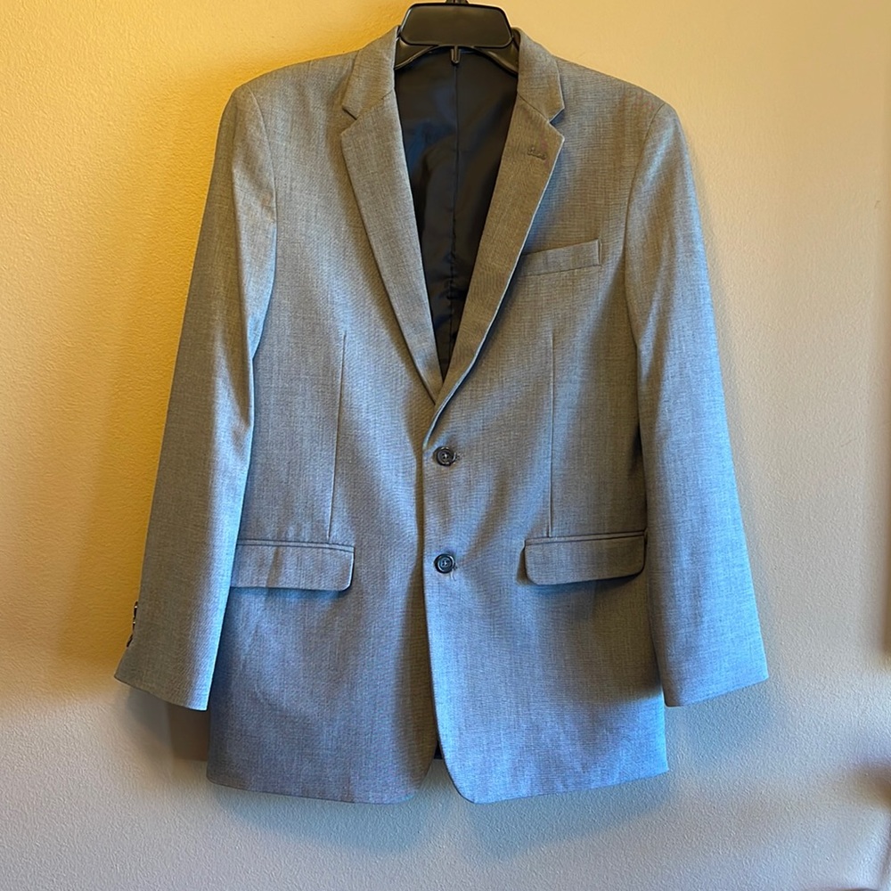 IZOD- 2 pc BOYS grey suit.
